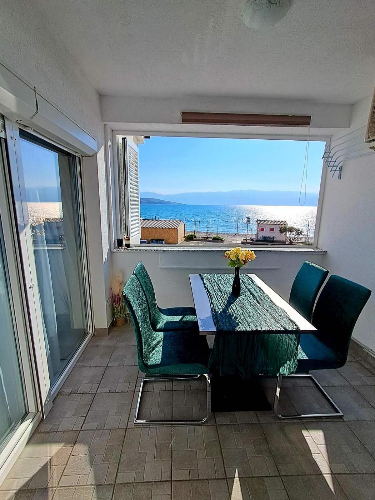 Miroslav Apartment Baska  Bagian luar foto